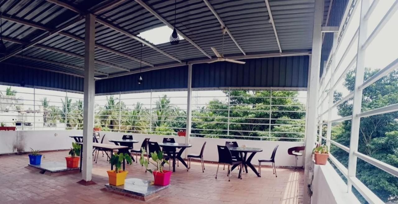 Avi Fortune Suites - Near Bangalore International Airport Bagian luar foto