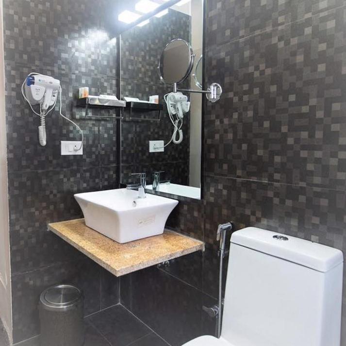 Avi Fortune Suites - Near Bangalore International Airport Bagian luar foto