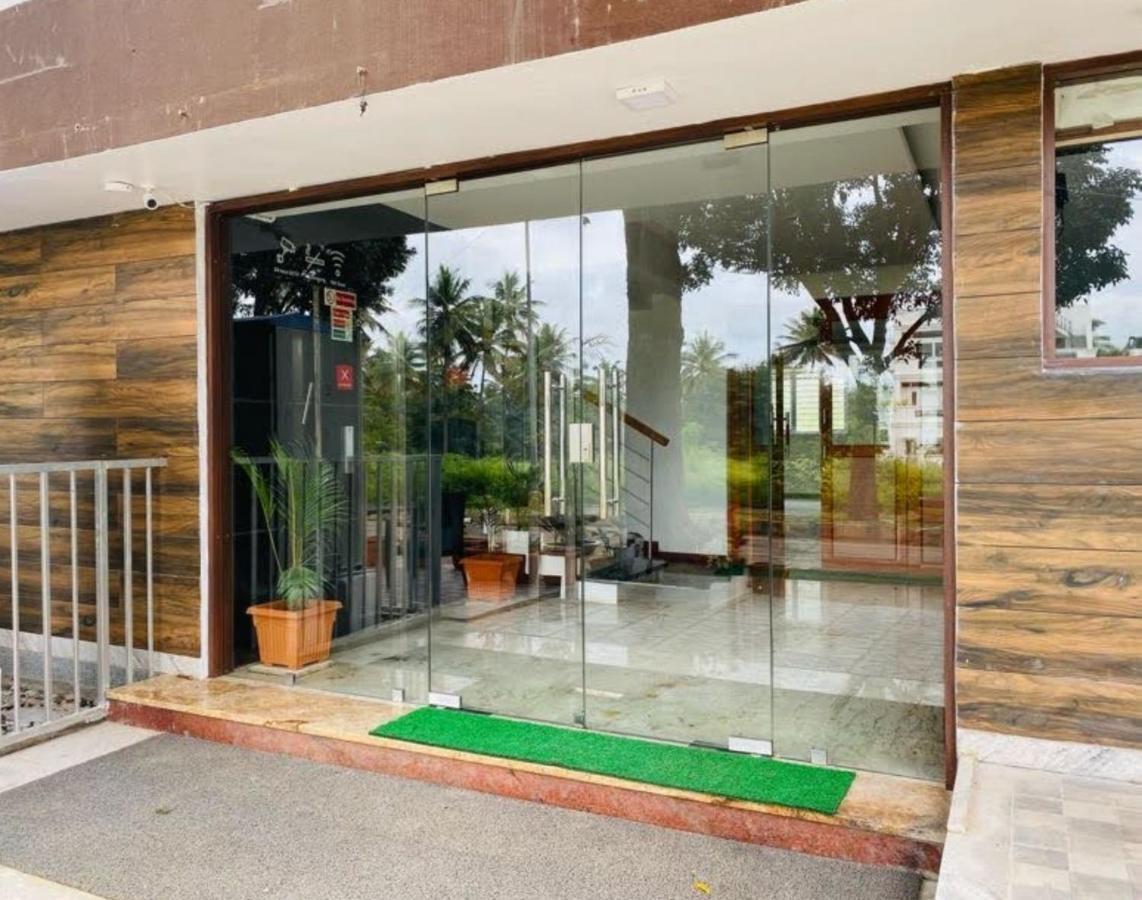 Avi Fortune Suites - Near Bangalore International Airport Bagian luar foto